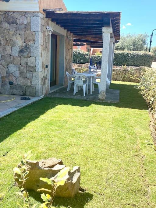 Villa Mare Azzurra Budoni Buitenkant foto